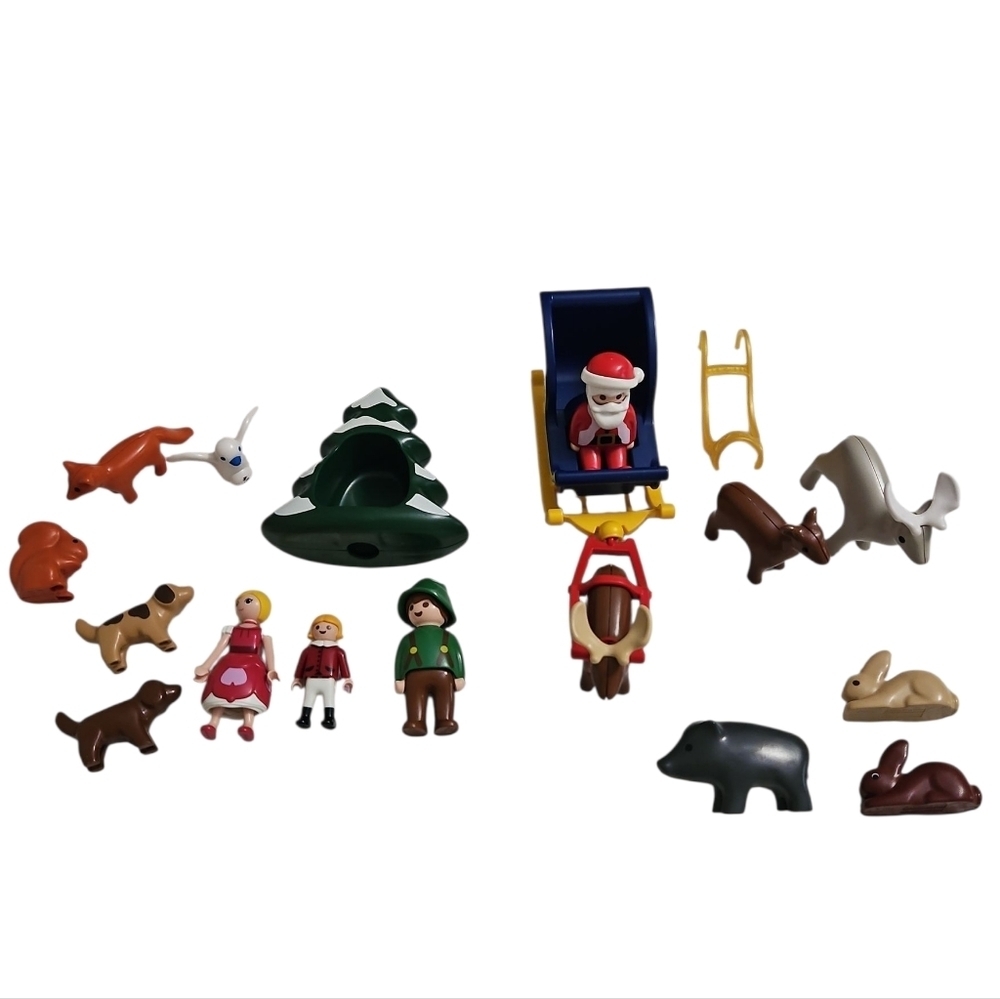 Playmobil 19pc Lot Christmas Winter Scene Figures Animals Sleigh Reindeer